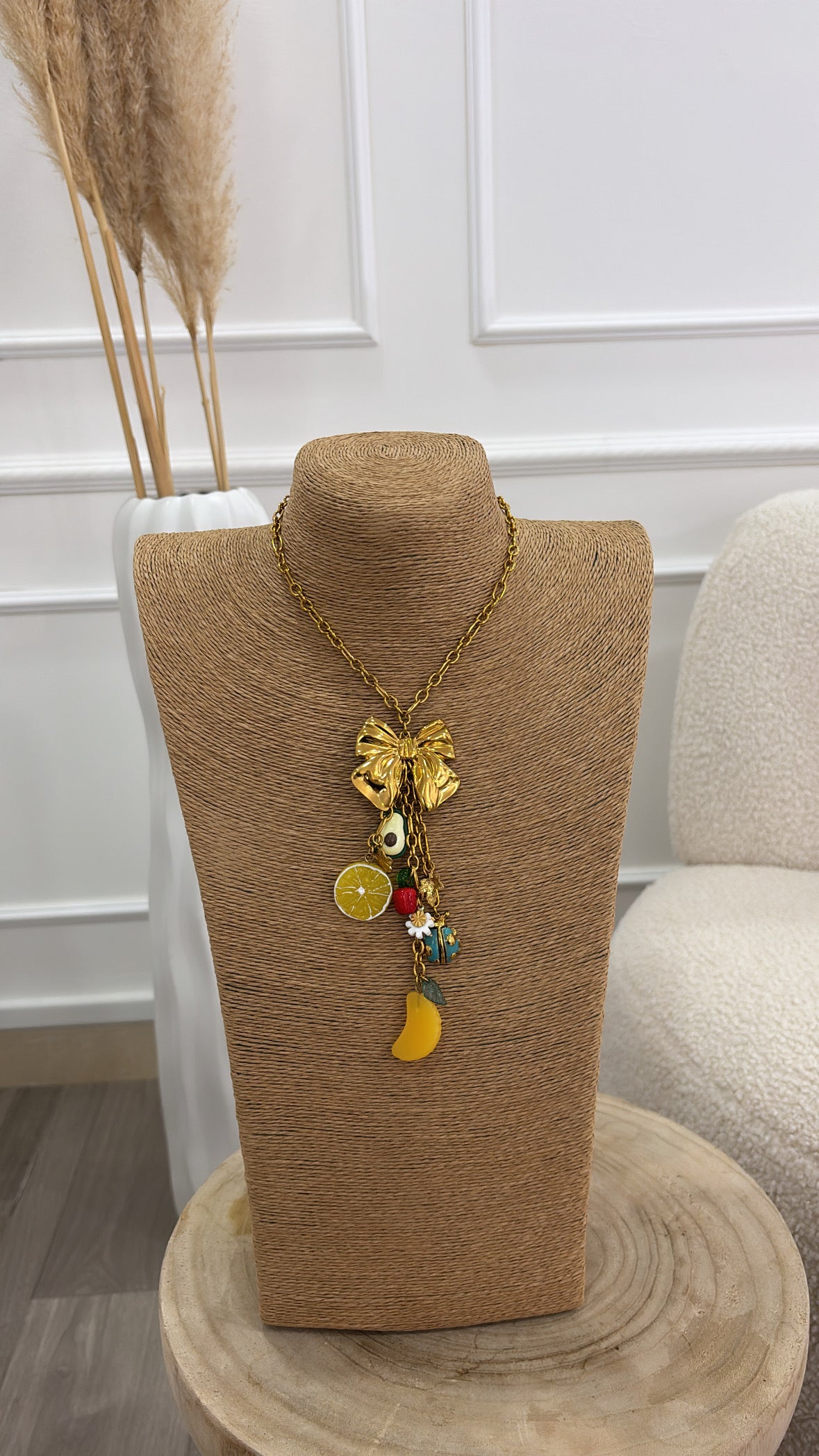 Collier ciana